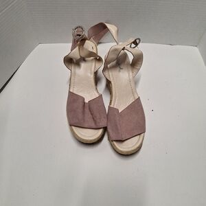 Qupid Women's Sandals in Cream and Brown